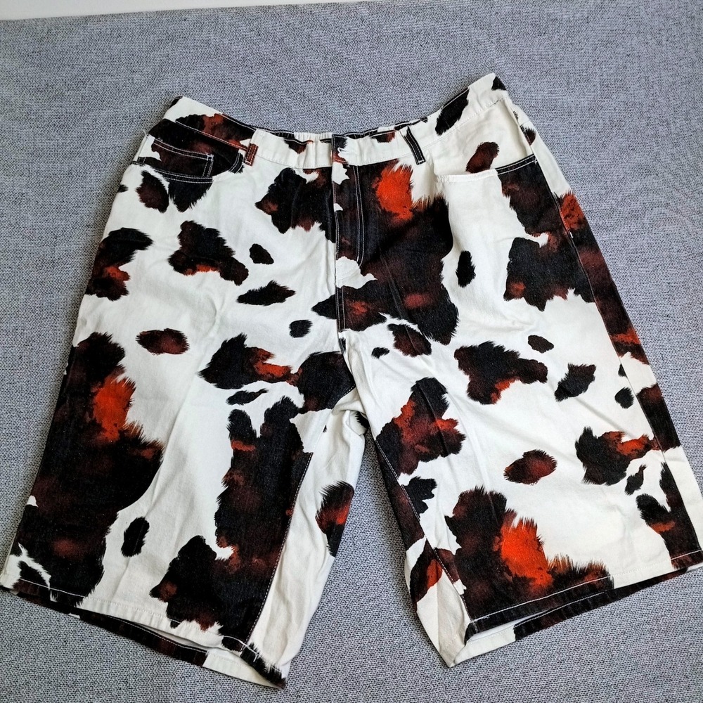 SHEIN Curve Denim Shorts Womens 4XL White Cow Print Excellent High Waist Cotton